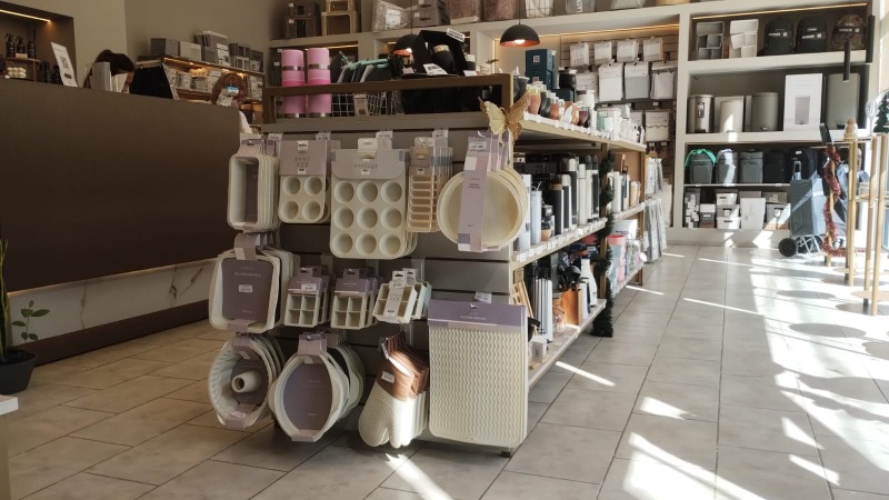 Papa Noel ya sali� a cargar las bolsas